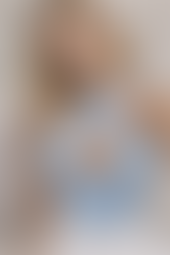 Blurred content preview