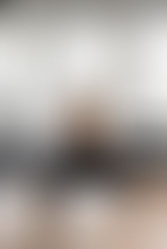 Blurred content preview